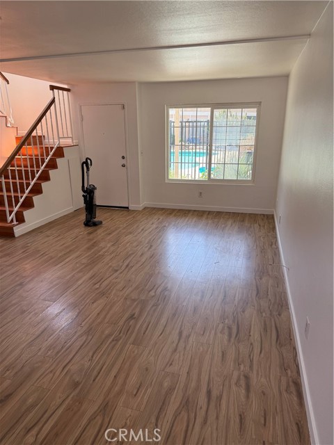 Detail Gallery Image 6 of 24 For 12235 Pine St #5,  Norwalk,  CA 90650 - 2 Beds | 2/1 Baths