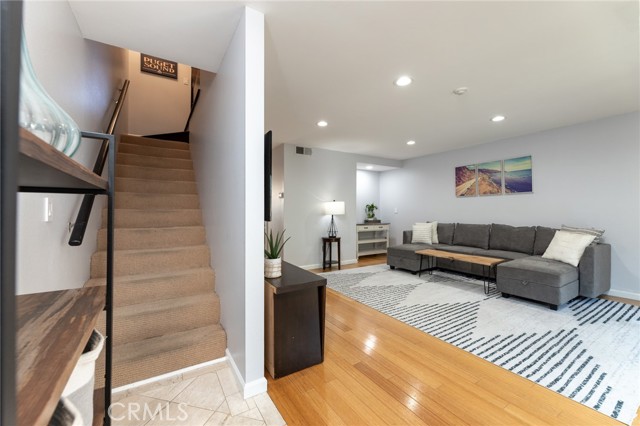 2617 Ruhland Avenue, Redondo Beach, California 90278, 2 Bedrooms Bedrooms, ,1 BathroomBathrooms,Residential,Sold,Ruhland,SB23059783