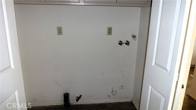 Detail Gallery Image 9 of 15 For 3629 148th Pl #C,  Hawthorne,  CA 90250 - 2 Beds | 2 Baths