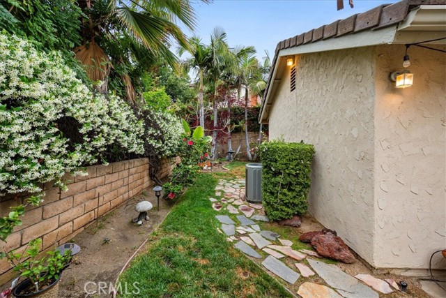 Detail Gallery Image 31 of 34 For 2115 Baywood Dr, Fullerton,  CA 92833 - 4 Beds | 2 Baths