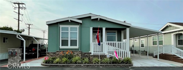 MLS# OC22216447