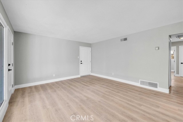 73461 El Paseo Drive, 29 Palms CA: https://media.crmls.org/medias/801ed796-cd55-4095-abf7-b1b1bc70c191.jpg