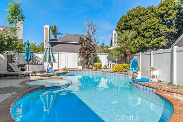 Detail Gallery Image 24 of 25 For 7 Clear Creek Ln, Laguna Hills,  CA 92653 - 4 Beds | 2/1 Baths