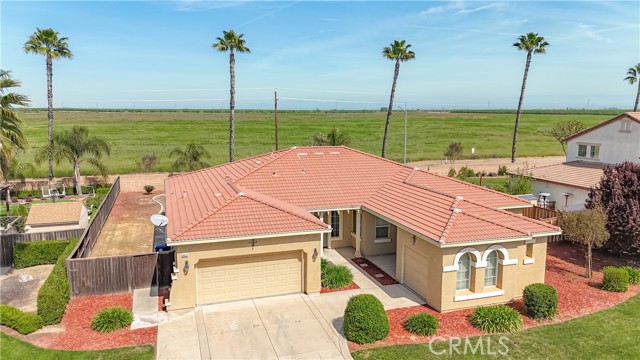Detail Gallery Image 3 of 36 For 14125 Spyglass, Chowchilla,  CA 93610 - 4 Beds | 2/1 Baths