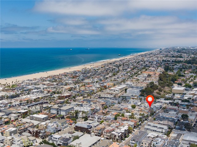 1301 Cypress Avenue, Hermosa Beach, California 90254, 2 Bedrooms Bedrooms, ,3 BathroomsBathrooms,Residential,Sold,Cypress,PV22153889