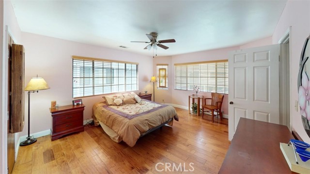 Image 5 of 33 For 4345 154th Street 11