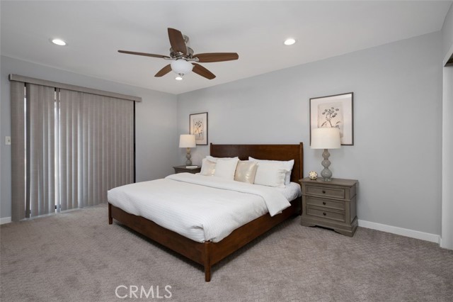 106 S Sierra Madre Boulevard, Pasadena CA: https://media.crmls.org/medias/8020dfad-4fb8-4f94-8f20-6fbc90791992.jpg