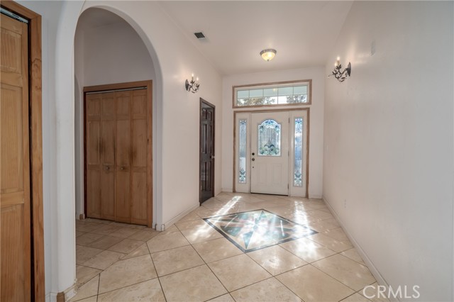 Detail Gallery Image 14 of 69 For 4528 Hill Rd, Lakeport,  CA 95453 - 3 Beds | 2/1 Baths