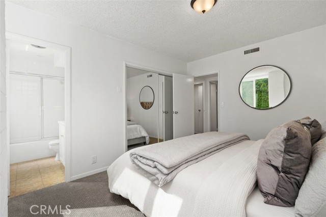 540 Kelton Avenue, Los Angeles CA: https://media.crmls.org/medias/80223826-7c01-460c-941d-c1e989278700.jpg