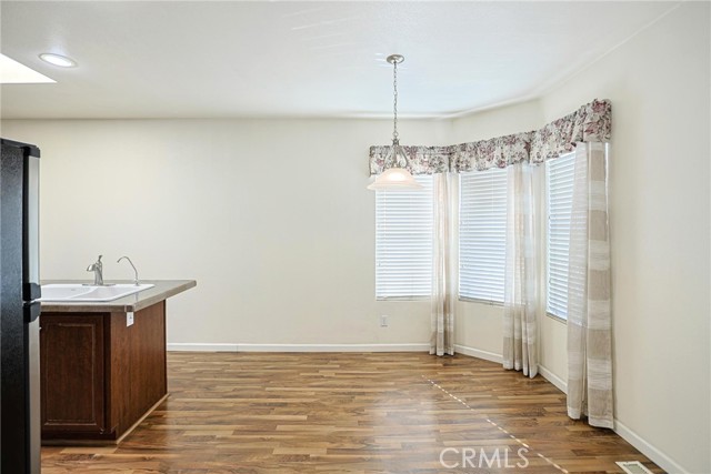 Detail Gallery Image 14 of 42 For 7700 Lampson, Garden Grove,  CA 92841 - 2 Beds | 2 Baths