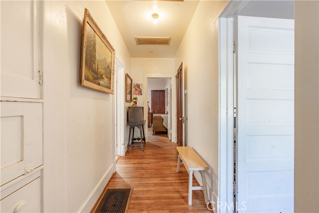 7914 Magnolia Avenue, Riverside CA: https://media.crmls.org/medias/802277c6-1a0a-4a40-9a9d-6541c847bd6d.jpg