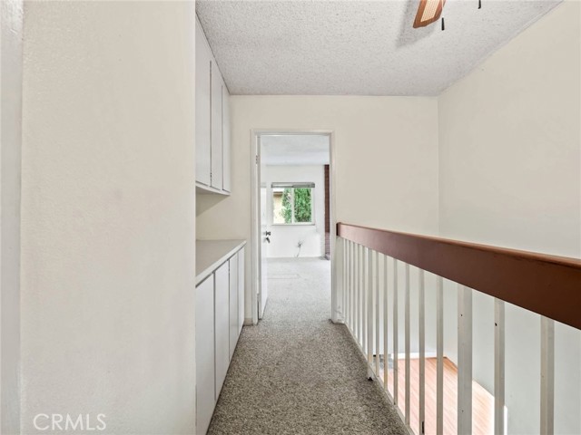 25582 Old Course Way, Valencia CA: https://media.crmls.org/medias/8022bf5d-aa8c-4b93-8e9f-2a09ae12c6d8.jpg