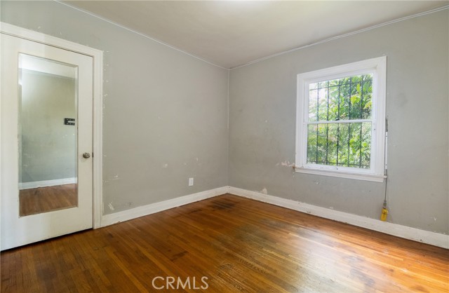 Detail Gallery Image 18 of 31 For 1104 W 89th St, Los Angeles,  CA 90044 - 4 Beds | 2 Baths