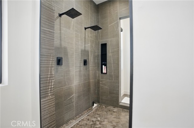 1901 E Sorrento Court, Merced CA: https://media.crmls.org/medias/80240aac-d72e-4664-8134-6b9c38f708a1.jpg