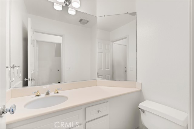 Detail Gallery Image 10 of 45 For 917 S Dylan Way, Anaheim Hills,  CA 92808 - 3 Beds | 2/1 Baths