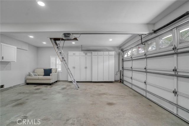 26433 Emerald Dove Drive, Valencia CA: https://media.crmls.org/medias/8026c4ca-b9c7-4a40-83ed-d91e842be2cd.jpg