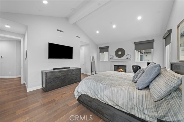 2214 Warfield Avenue, Redondo Beach, California 90278, 4 Bedrooms Bedrooms, ,3 BathroomsBathrooms,Residential,Sold,Warfield,SB24110583