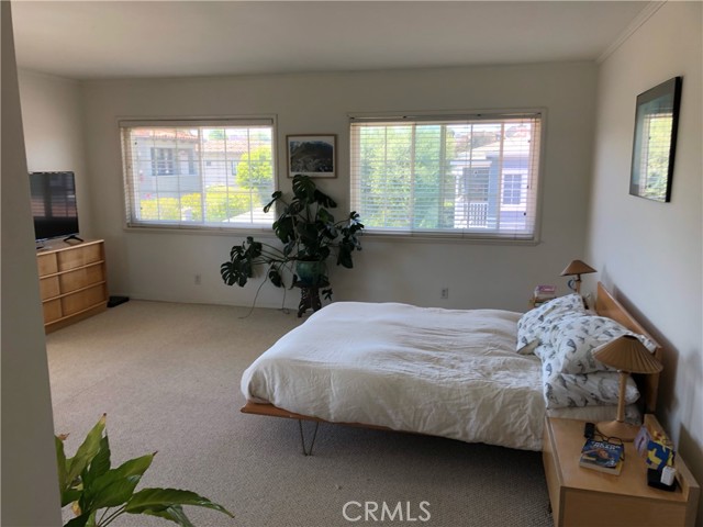 636 23rd Street, Manhattan Beach, California 90266, 4 Bedrooms Bedrooms, ,2 BathroomsBathrooms,Residential,Sold,23rd,SB21125947