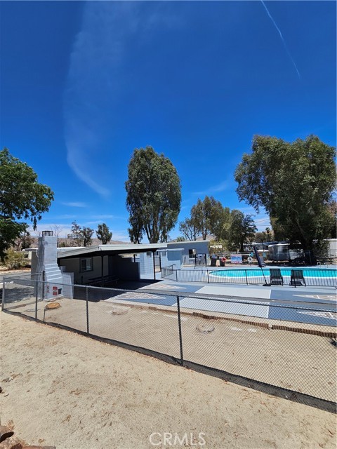 Image 15 of 16 For 51063 29 Palms Hwy Spc #32