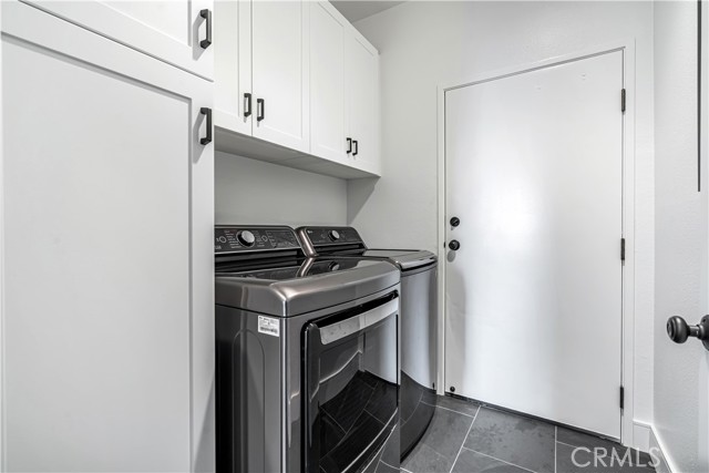 80281aa4 D175 4888 8c49 Ac4d5cfc3416