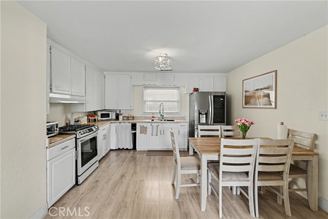 Detail Gallery Image 11 of 45 For 2360 Fir Ave, Merced,  CA 95348 - 3 Beds | 2 Baths