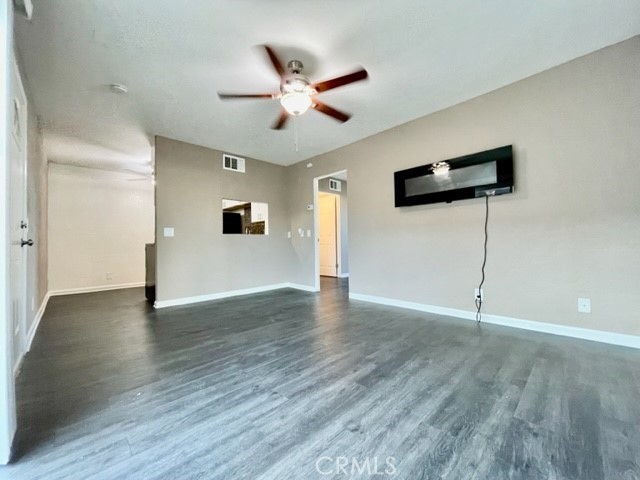 Detail Gallery Image 4 of 16 For 36953 Bankside Dr #8,  Cathedral City,  CA 92234 - 1 Beds | 1 Baths