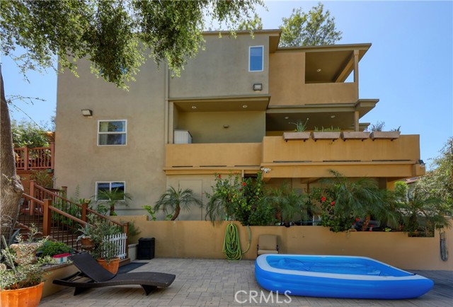 23640 Aster Trail, Calabasas CA: https://media.crmls.org/medias/80299576-f0bc-4ba0-99fa-5ffbbf9db33f.jpg
