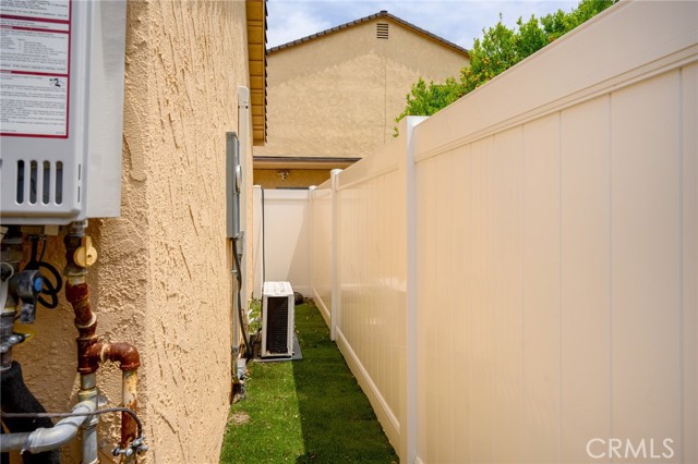 Detail Gallery Image 14 of 15 For 2633 N Myers St, Burbank,  CA 91504 - 1 Beds | 1 Baths