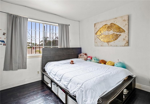 Detail Gallery Image 22 of 35 For 5048 W 121st St, Hawthorne,  CA 90250 - 4 Beds | 2/1 Baths