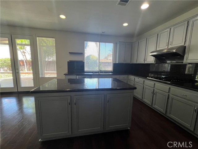 Detail Gallery Image 20 of 30 For 7271 White Owl Ct, Corona,  CA 92880 - 5 Beds | 3/1 Baths