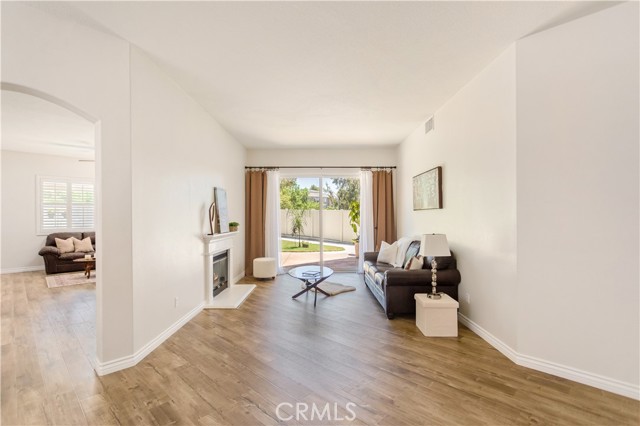 Detail Gallery Image 6 of 37 For 41814 Corte Lara, Temecula,  CA 92592 - 4 Beds | 3 Baths