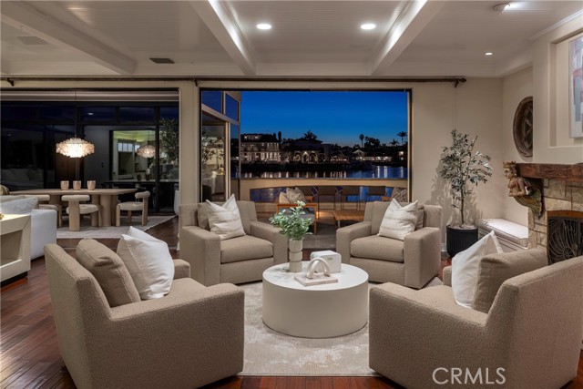 Detail Gallery Image 33 of 41 For 16631 Carousel, Huntington Beach,  CA 92649 - 4 Beds | 4/1 Baths