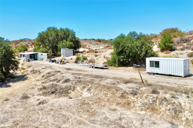 53292 Smith Road, Bradley CA: https://media.crmls.org/medias/802eec37-1efe-478d-933a-8c9fb231fbb2.jpg