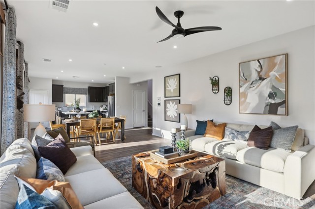 Detail Gallery Image 4 of 33 For 83218 Pintail Ln, Indio,  CA 92201 - 4 Beds | 3 Baths