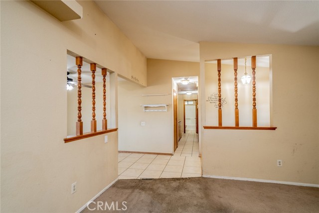 12770 5th Avenue, Victorville CA: https://media.crmls.org/medias/802ff8f7-fbc0-4457-8f57-cd2684e77aa8.jpg
