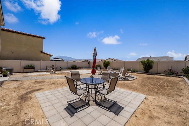 5756 Quicksilver Way, Banning CA: https://media.crmls.org/medias/80303cd8-e03a-4aae-8823-823cdf10a93c.jpg