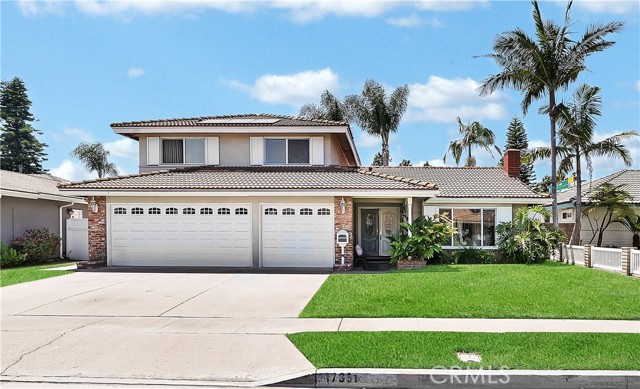 Detail Gallery Image 1 of 34 For 17351 Buttonwood Street, Fountain Valley,  CA 92708 - 4 Beds | 3 Baths
