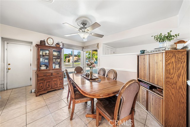 Detail Gallery Image 13 of 39 For 4024 E Del Valle, Orange,  CA 92869 - 5 Beds | 3 Baths