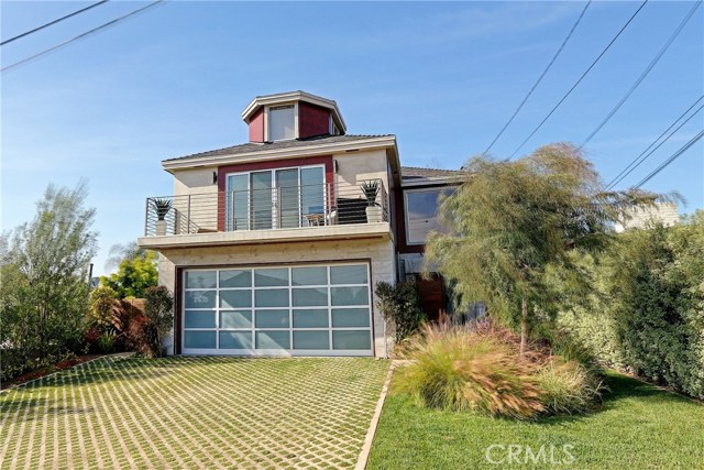 1913 Gates Avenue, Redondo Beach, California 90278, 4 Bedrooms Bedrooms, ,3 BathroomsBathrooms,Residential,Sold,Gates,SB17016231