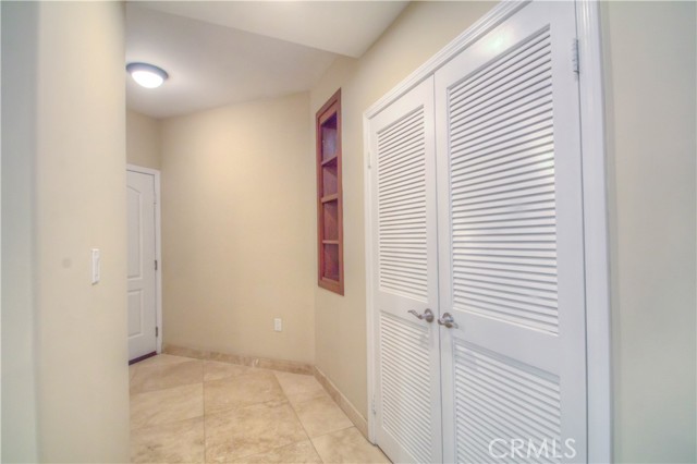 4551 Coldwater canyon Avenue, Studio City CA: https://media.crmls.org/medias/8034407f-e4cf-4f27-a145-38d4466402ac.jpg