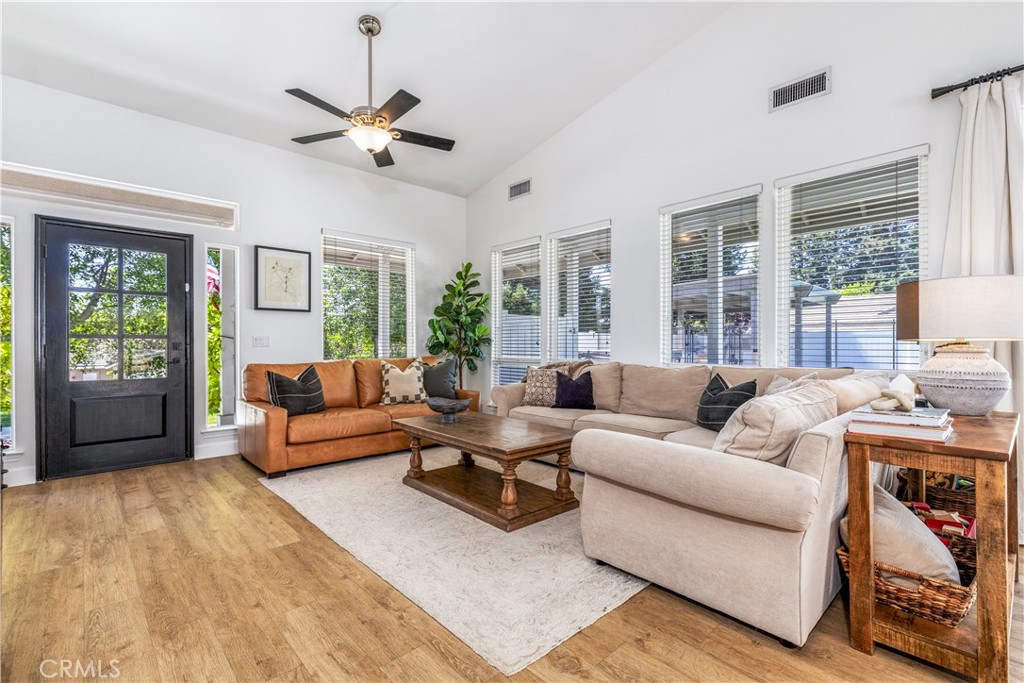1307 Crown Way