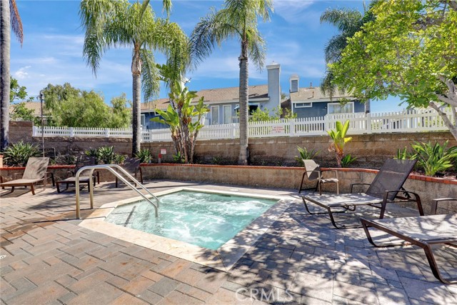 Detail Gallery Image 25 of 28 For 10 Candlewood Ln, Aliso Viejo,  CA 92656 - 2 Beds | 1/1 Baths
