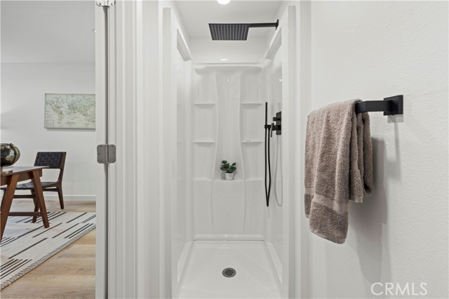 11107 Arminta Street, Sun Valley CA: https://media.crmls.org/medias/803597ec-b9b9-49cb-b4c7-a25a08d4c11b.jpg