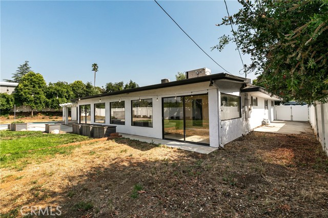 419 Marcia Street, Redlands CA: https://media.crmls.org/medias/803614fb-d987-421f-bb44-861e832ccbff.jpg