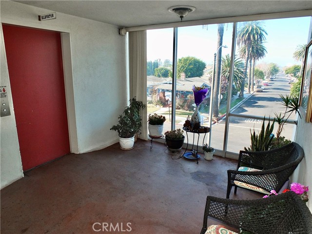 Detail Gallery Image 20 of 25 For 444 Obispo Ave #305,  Long Beach,  CA 90814 - 2 Beds | 2 Baths