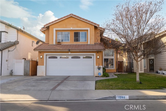 Detail Gallery Image 1 of 1 For 1202 Mako Ln, Perris,  CA 92571 - 4 Beds | 2/1 Baths