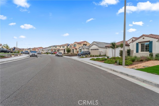 29875 Blue Ridge, Menifee CA: https://media.crmls.org/medias/8037d659-7c86-453b-8d94-ae706e73e6d1.jpg