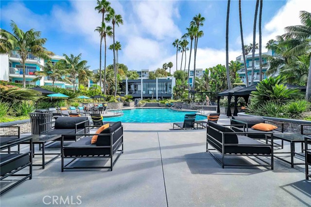 Detail Gallery Image 5 of 14 For 620 the Village #111,  Redondo Beach,  CA 90277 - 1 Beds | 1 Baths