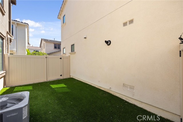 Detail Gallery Image 29 of 30 For 1878 Harvest Circle, Tustin,  CA 92780 - 3 Beds | 2/1 Baths
