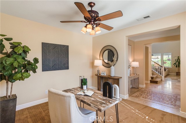 Detail Gallery Image 5 of 38 For 32063 Old Country Ct, Winchester,  CA 92596 - 4 Beds | 3/1 Baths